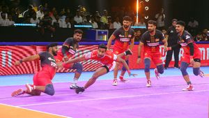 PKL 2024 Raid Points on October 23 - After Gujarat Giants vs U Mumba: Know Players That are Topping List