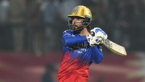 This RCB Batter Fires Blistering 159 in Ranji Trophy, Sends Strong Message Ahead of IPL Retention 2025