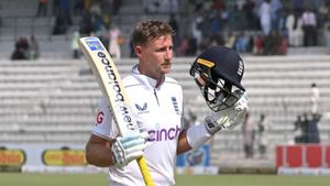 Record-breaking Root is England's 'greatest ever', says Pope