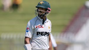 PAK vs ENG: Shan Masood Set To Be Sacked From Captaincy Role, Three Players Lined Up to Take Over - Report