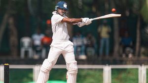 Out-of-favour Shreyas Iyer fumes at fake news, suggests to do 'some homework' before publishing news