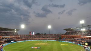 CPL 2024: Play halted in Guyana due to floodlight failure, Nicholas Pooran left stranded on 91