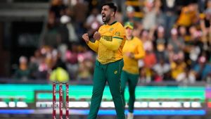 Tabraiz Shamsi opts out of Cricket South Africa central to play more freely in franchise T20 leagues