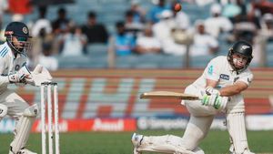 IND vs NZ: India in serious trouble after New Zealand finish Day 2 at 198/5 and 301-run lead
