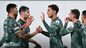 Ange Postecoglou Commends Brennan Johnson And Mikey Moore Following Tottenham's 2-1 Win Against Ferencvaros
