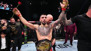 UFC 308 Results: Ilia Topuria KOs Max Holloway to Defend Featherweight Title; Chimaev Finishes Whittaker