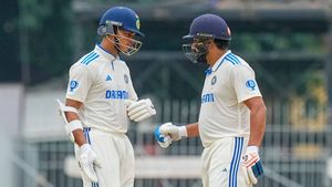 IND vs NZ: Rohit Sharma-Gautam Gambhir's Batting Decision Aimed at BGT Preparation Backfires on Bowling-Friendly Track in Bengaluru