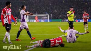 Arnau Martinez's Red Card Considered Decisive In Girona's 4-0 Loss To PSV Eindhoven