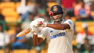 IND vs NZ: Ravichandran Ashwin takes unique Batting Position 1st time in Career, Later takes tremendous Catch - Video