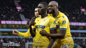 Aston Villa And Crystal Palace Share Points In 2-2 Draw As Sarr Scores First League Goal