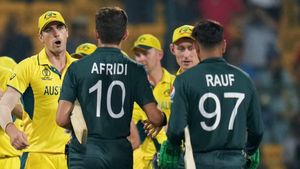 AUS vs PAK Playing 11 For 1st ODI: Jake Fraser-McGurk to Open For Australia, Kamran Ghulam Picked by Pakistan
