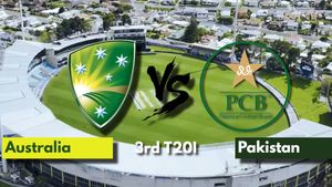 Australia vs Pakistan Highlights, 3rd T20I: Australia Win by 7 Wickets - AUS vs PAK Highlights from Ninja Stadium, Hobart