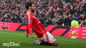 Bruno Fernandes Shines In Manchester United's 3-0 Win Against Leicester City At Old Trafford