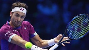 ATP Finals: Carlos Alcaraz out as Casper Ruud progresses with Andrey Rublev win