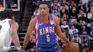 De'Aaron Fox Scores Season-High 49 Points To Lead Kings Past Jazz In Thrilling Match