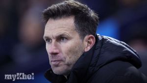 Gareth Taylor Assures Fans Manchester City Will Bounce Back After Losing WSL Top Spot
