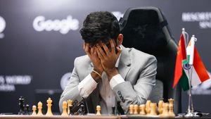 2024 FIDE World Championship: Ding Liren Triumphs Over Gukesh in opener at Singapore; Check Game Factsheet