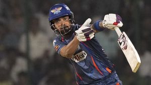 KL Rahul Opens Up on LSG Exit, Reasons Wanting 'Lighter' Team Atmosphere and Fresh Goals in IPL 2025
