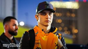Oscar Piastri Aims For Victory In Las Vegas Amid Slim Title Chances For Lando Norris