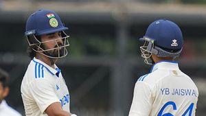 IND vs AUS, 1st Test Day 2: Yashasvi Jaiswal and KL Rahul Script Historic 150-Plus Opening Stand for India in Perth