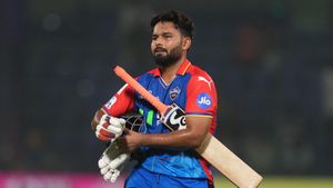 “Wasn’t About the Money”: Rishabh Pant Opens Up on Delhi Capitals Non-Retention Ahead of IPL 2025 Mega Auction