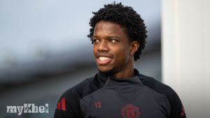 Tyrell Malacia Approaches Return To Manchester United As Maguire And Shaw Make Recovery Progress