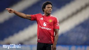 Tyrell Malacia Returns From Injury After 17-Month Absence For Under-21s Match
