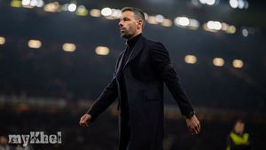 Van Nistelrooy Keen To Rejoin Manchester United As Assistant Coach Under Ruben Amorim