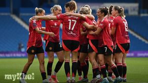 Manchester United And Arsenal Clash To Prove WSL Title Credentials Amidst Early Season Challenges