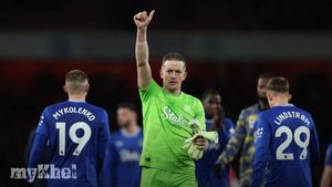 Arsenal's Title Hopes Stalled By Everton In 0-0 Draw Despite Pickford's Heroics