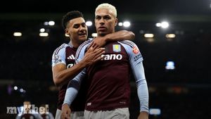 Aston Villa Ends Winless Streak With 3-1 Victory Over Brentford Thanks To Rogers' Goal