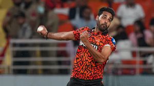 RCB star Bhuvneshwar Kumar gets Hat-Trick in Mushtaq Ali Trophy, MI batter among Victims