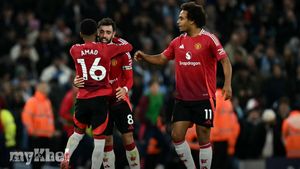 Bruno Fernandes Commends Amad Diallo's Unstoppable Performance In Manchester Derby Win