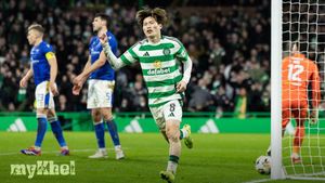 Celtic Thrash St Johnstone To Extend Lead Over Rangers In Scottish Premiership
