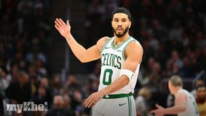 Jayson Tatum Scores 34 Points As Celtics Defeat Bucks In Khris Middleton's Season Debut