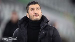 Borussia Dortmund's Nuri Sahin Calls For Consistency To Secure Top Four Position