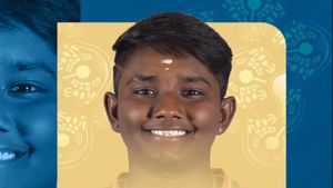 WPL 2025 Auction: Who is G Kamalini? Know about 16-year-old Mumbai Indians prodigy fetching Rs 1.60 crore