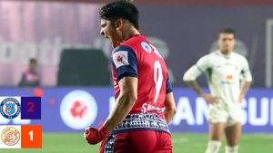 ISL 2024-25: Jamshedpur FC Beat Punjab FC 2-1; Javier Siverio Scores Brace
