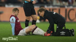 West Ham Captain Jarrod Bowen Sustains Fractured Foot During Heavy Loss To Liverpool