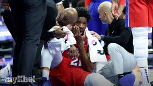 Joel Embiid Suffers Sinus Fracture During Philadelphia 76ers' Loss To Indiana Pacers