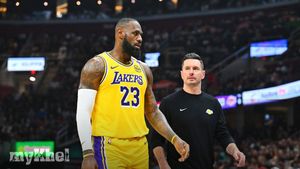 Lakers Coach JJ Redick Questions Sustainability Of LeBron James' 82-Game Goal Amid Recent Struggles
