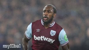 Michail Antonio Undergoes Surgery For Lower Limb Fracture After Road Traffic Accident