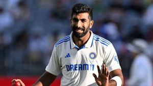 Jasprit Bumrah Influence In Pakistan! Kid Imitates India Star's Bowling Action : WATCH Viral Video