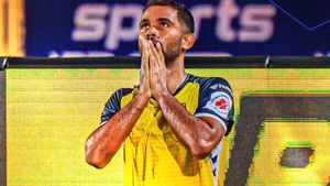 ISL : Manoj Mohammad's Late Goal Earn 1-1 Draw For Hyderabad Against East Bengal