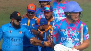 Bangladesh Premier League : Chittagong Kings' Tom O' Connell Gets Timed Out, Then Recalled Only To Get Dismissed Next Ball: WATCH