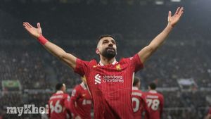 Mohamed Salah Matches Steven Gerrard With Sixth Premier League Player Of The Month Award