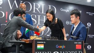 FIDE World Championship: Gukesh D Seizes the Lead After Game 11 Blunder by Ding Liren