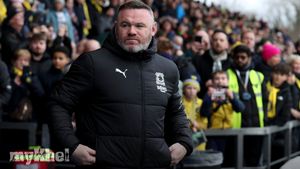 Oxford United Secures 2-0 Victory Over Plymouth Argyle, Heightening Pressure On Wayne Rooney