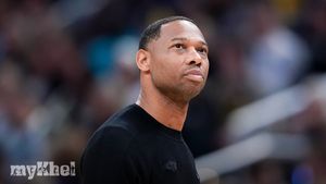 Pelicans Under Pressure Following Ninth Straight Loss Against Hawks