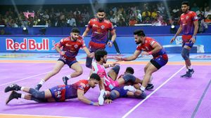PKL 2024: UP Yoddhas Crush Jaipur Pink Panthers to Advance to Semi-Finals
